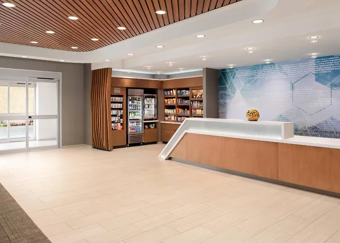 Springhill Suites By Marriott Milwaukee West/Wauwatosa