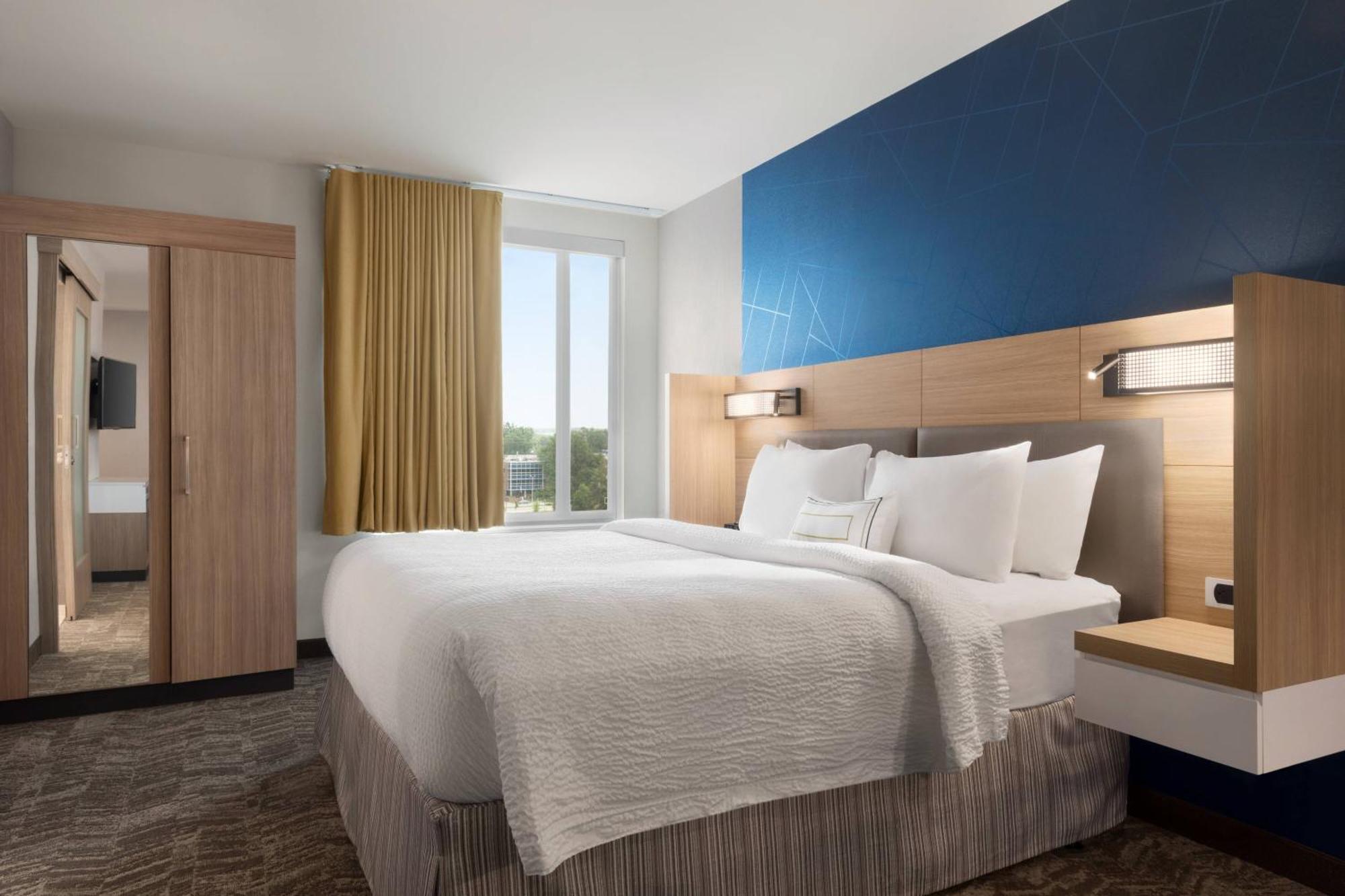 Hotel Springhill By Marriott Milwaukee West/wauwatosa