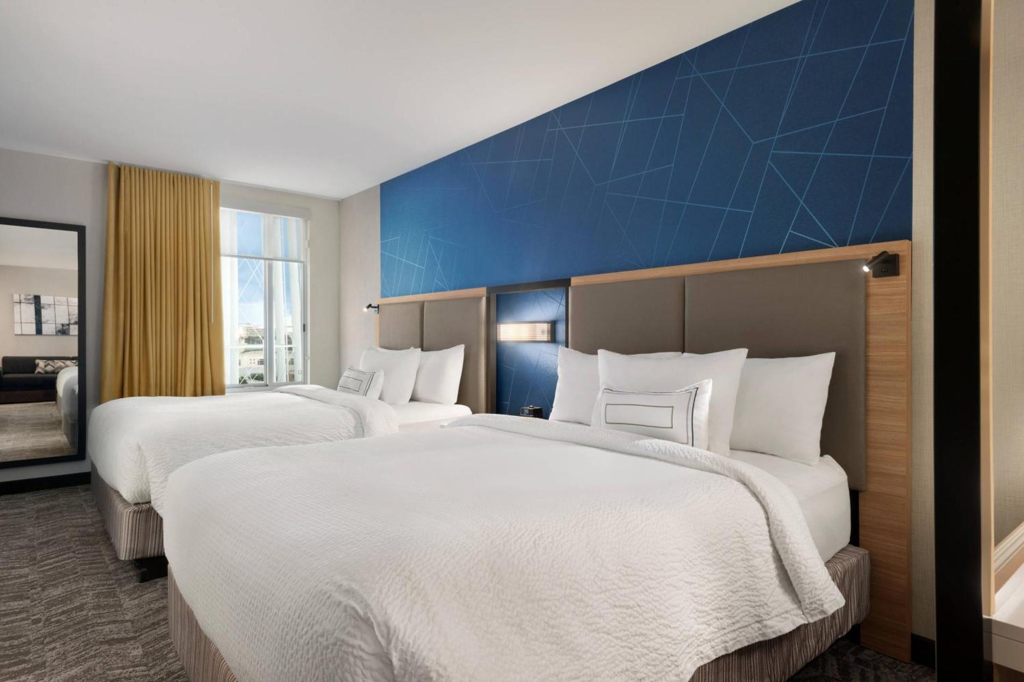 Springhill By Marriott Milwaukee West/wauwatosa Hotel Wauwatosa